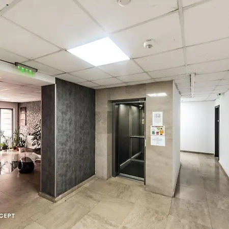 Appartement Cozy Close To Tineretului Park Boekarest