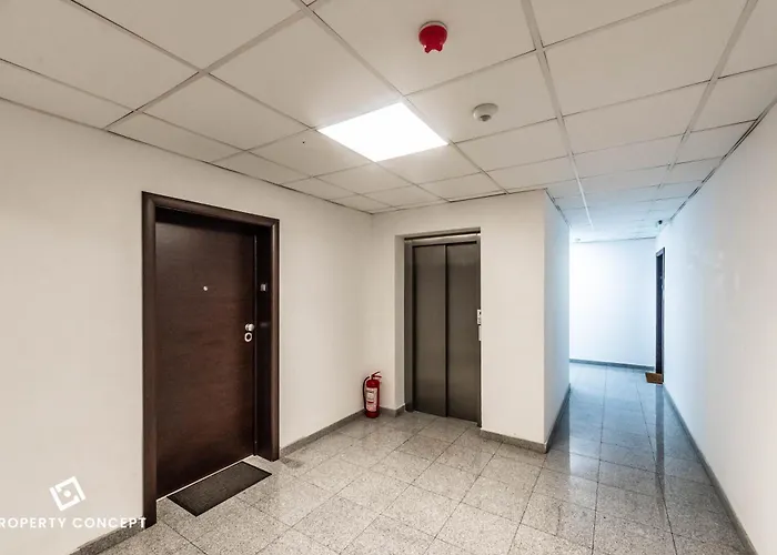 Cozy Close To Tineretului Park Апартаменти Бухарест